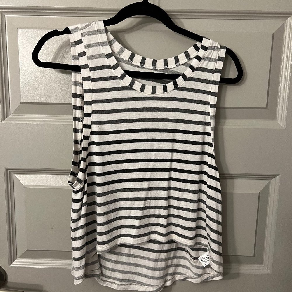 Beyond Yoga Grey Ombre Stripe Tank. Size S.
